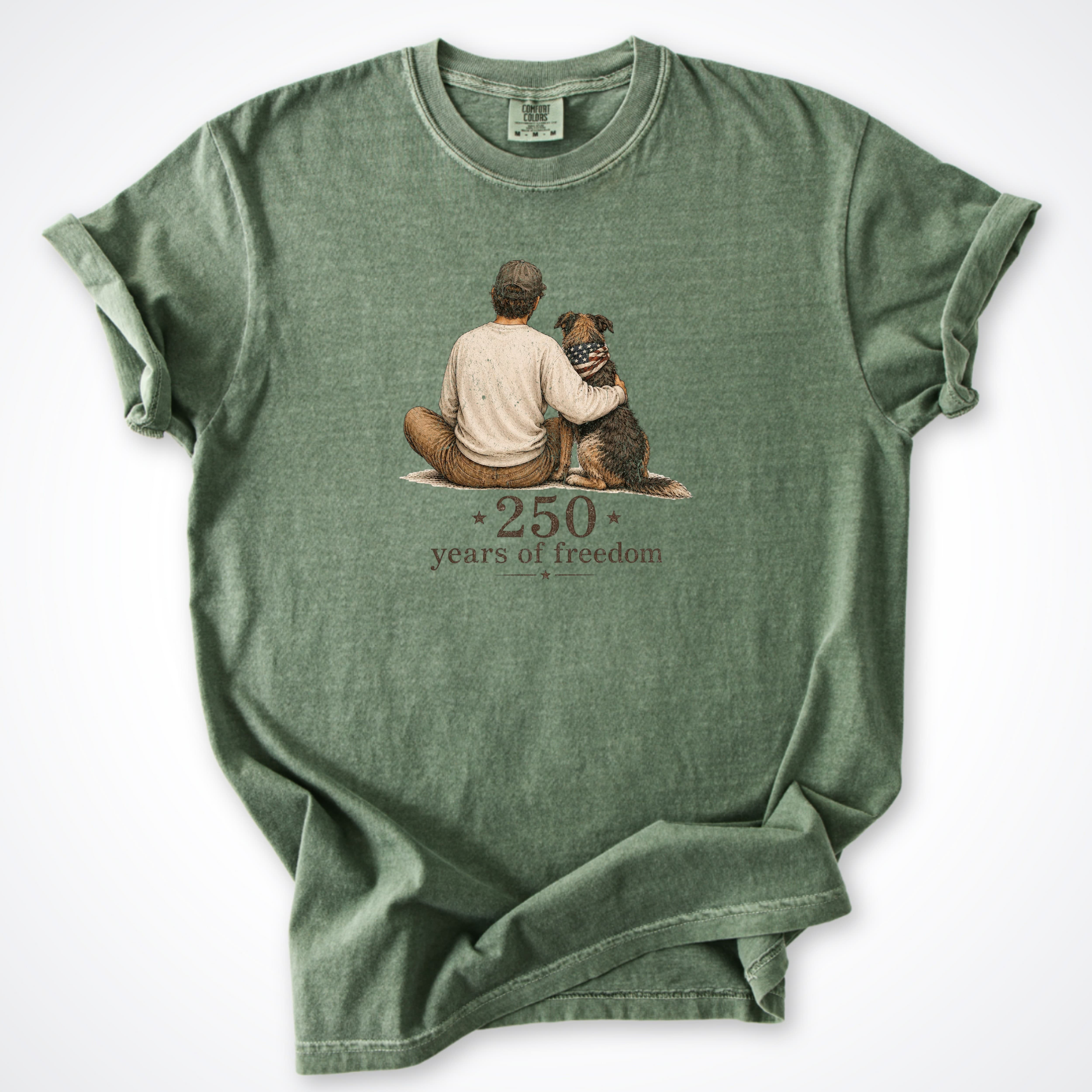 T-Shirt Moss / S 250 Years of Freedom - Man & Dog Comfort Colors T-Shirt ReallyintoDogs