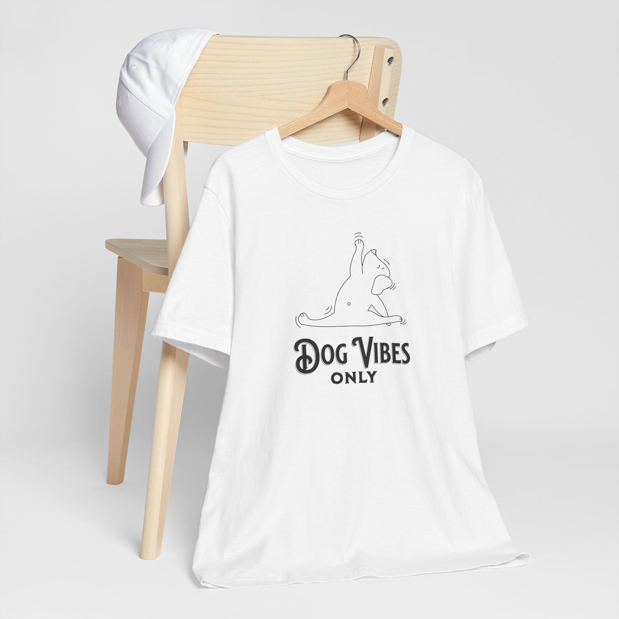 T-Shirt Dog Vibes Only Premium Unisex Tee - Fun Casual Wear for Dog Lovers --reallyintothat